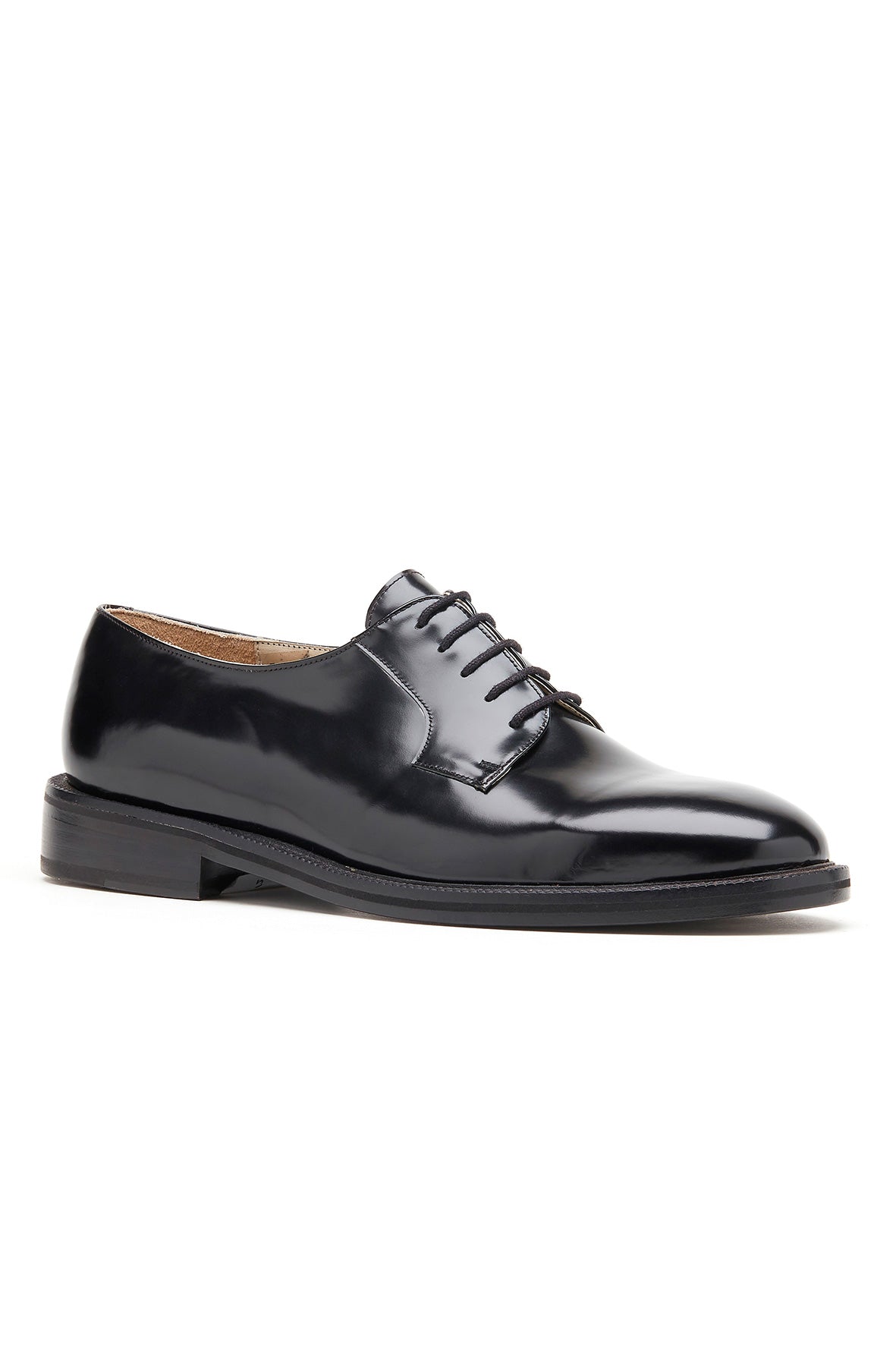 ダービー・バッカス - 「時代を超えた伝統」